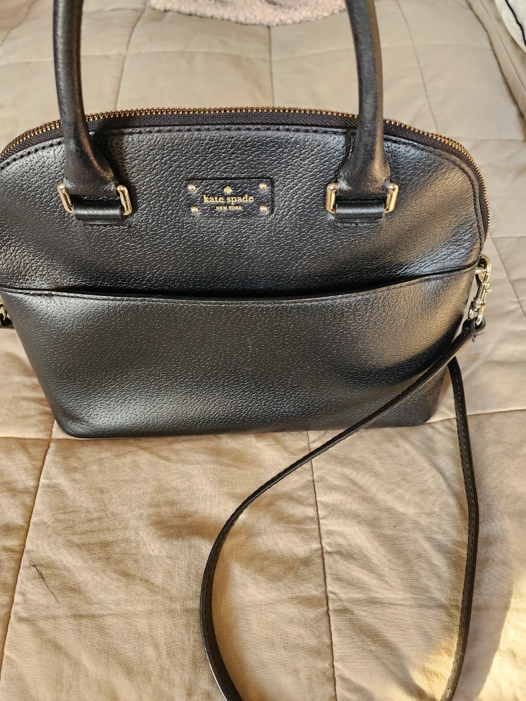 Kate Spade Black Handbag image indicator(2)
