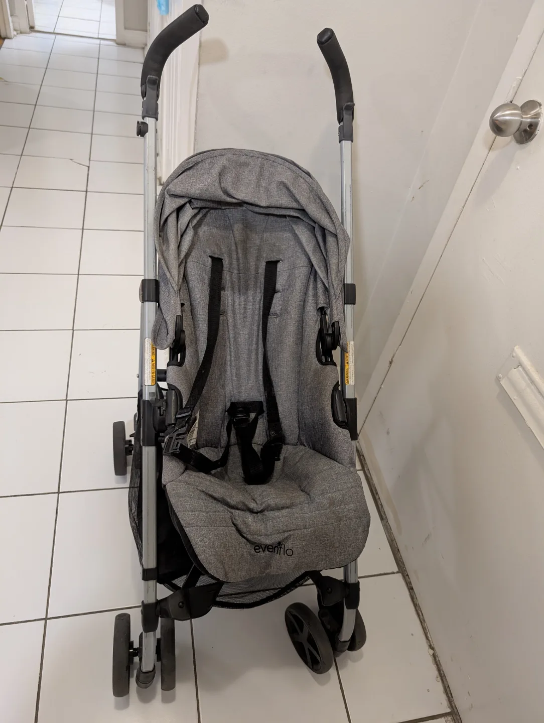 Evenflo lightweight stroller thumbnail