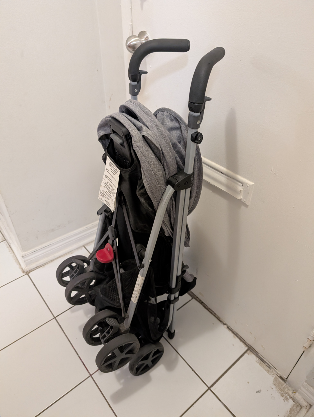 Evenflo lightweight stroller - photo 3
