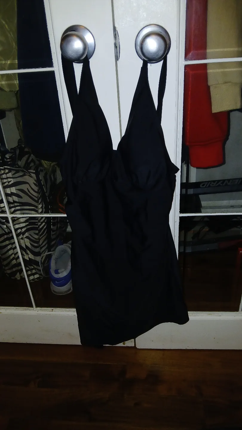 Black swimsuit thumbnail