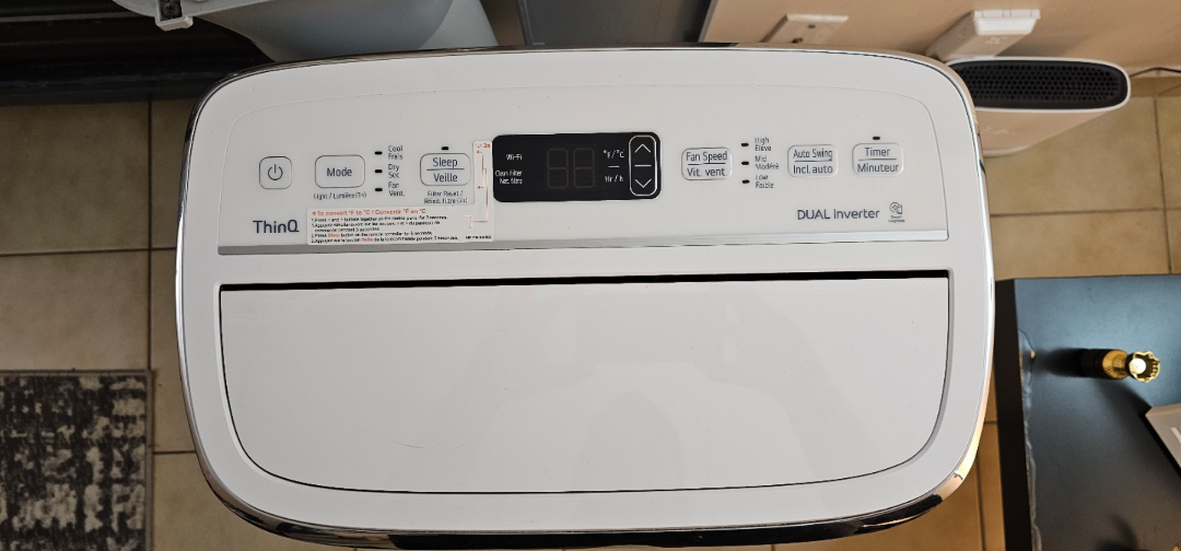 LG Portable Air Conditioner 14,000BTU - photo 2