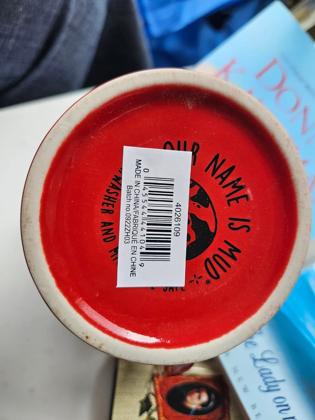 Red Cat-Themed Coffee Mug image indicator(3)