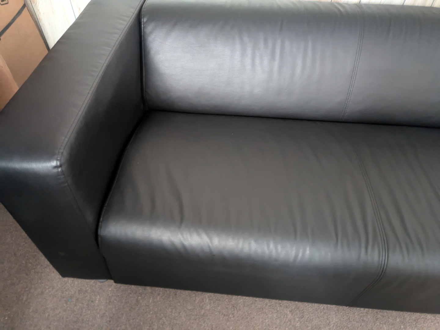 loveseat - free delivery - photo 2