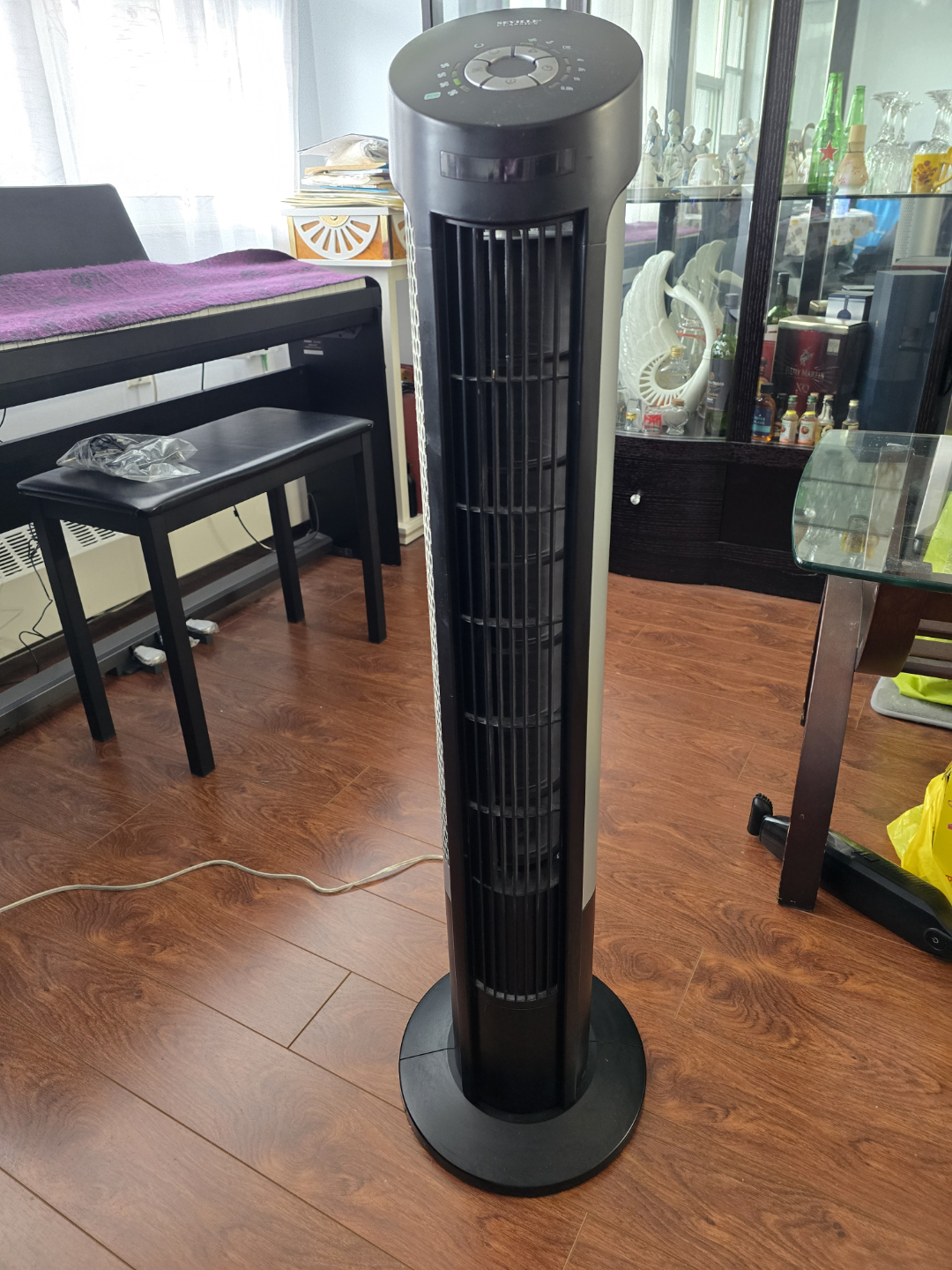 Seville Classics Oscillating Tower Fan - photo 2