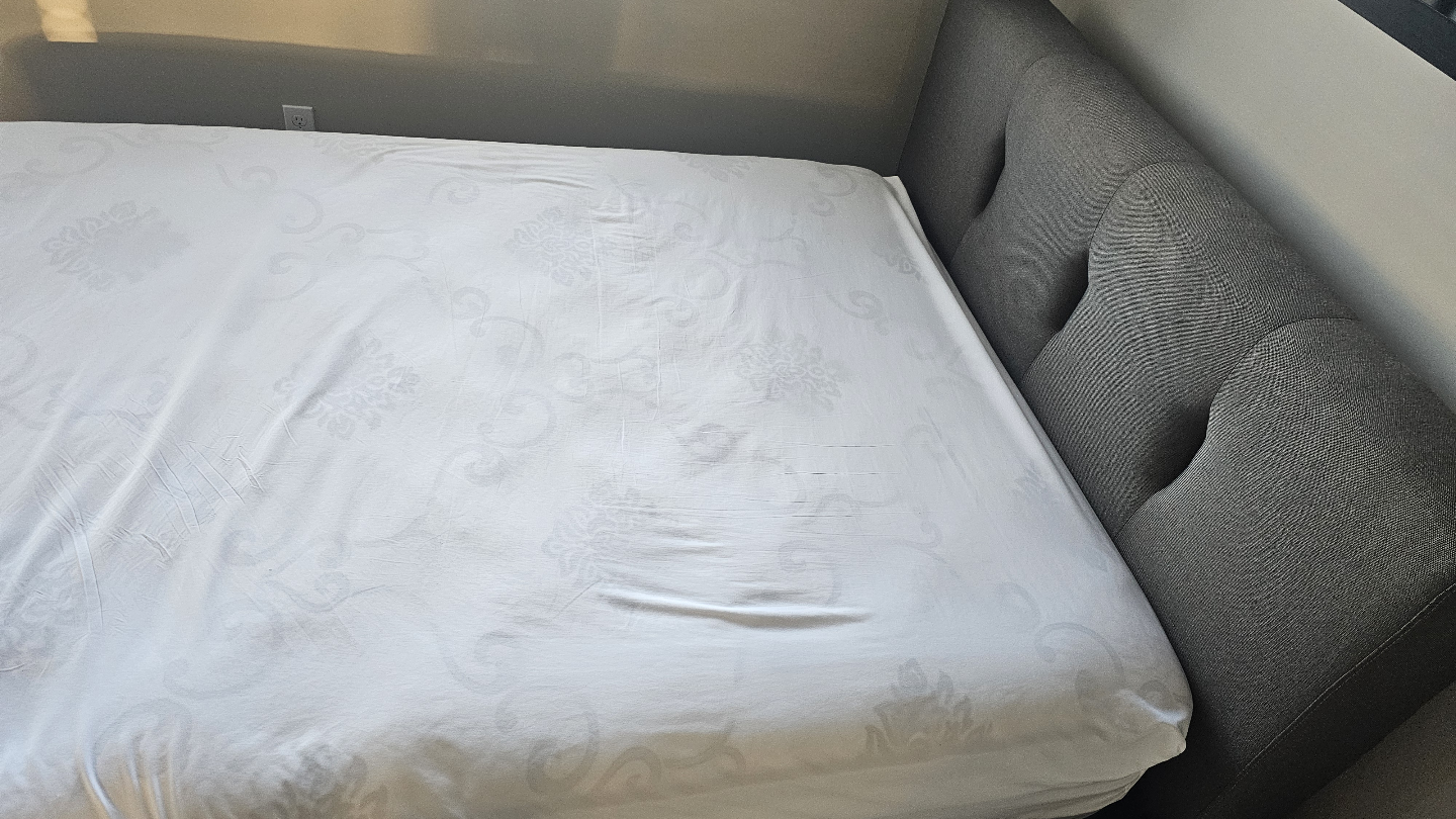 Queen Size Mattress and Platform Bed Frame - photo 3
