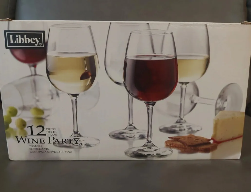 12-Piece Wine Glasses Set image indicator(4)