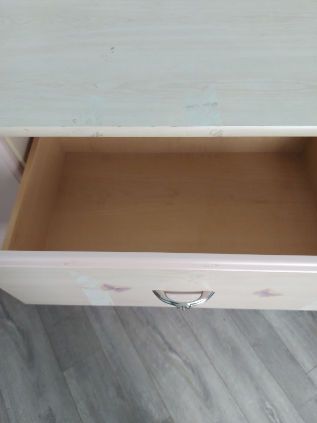 Vintage Barbie Dresser - photo 4