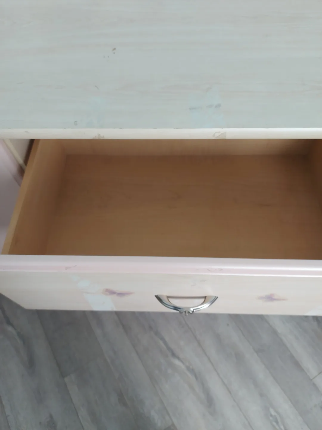 Vintage Barbie Dresser image indicator(4)