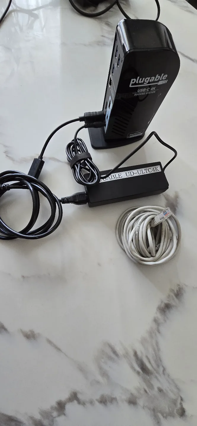 Plugable UD-ULTC4K USB-C 4K Docking Station image indicator(3)