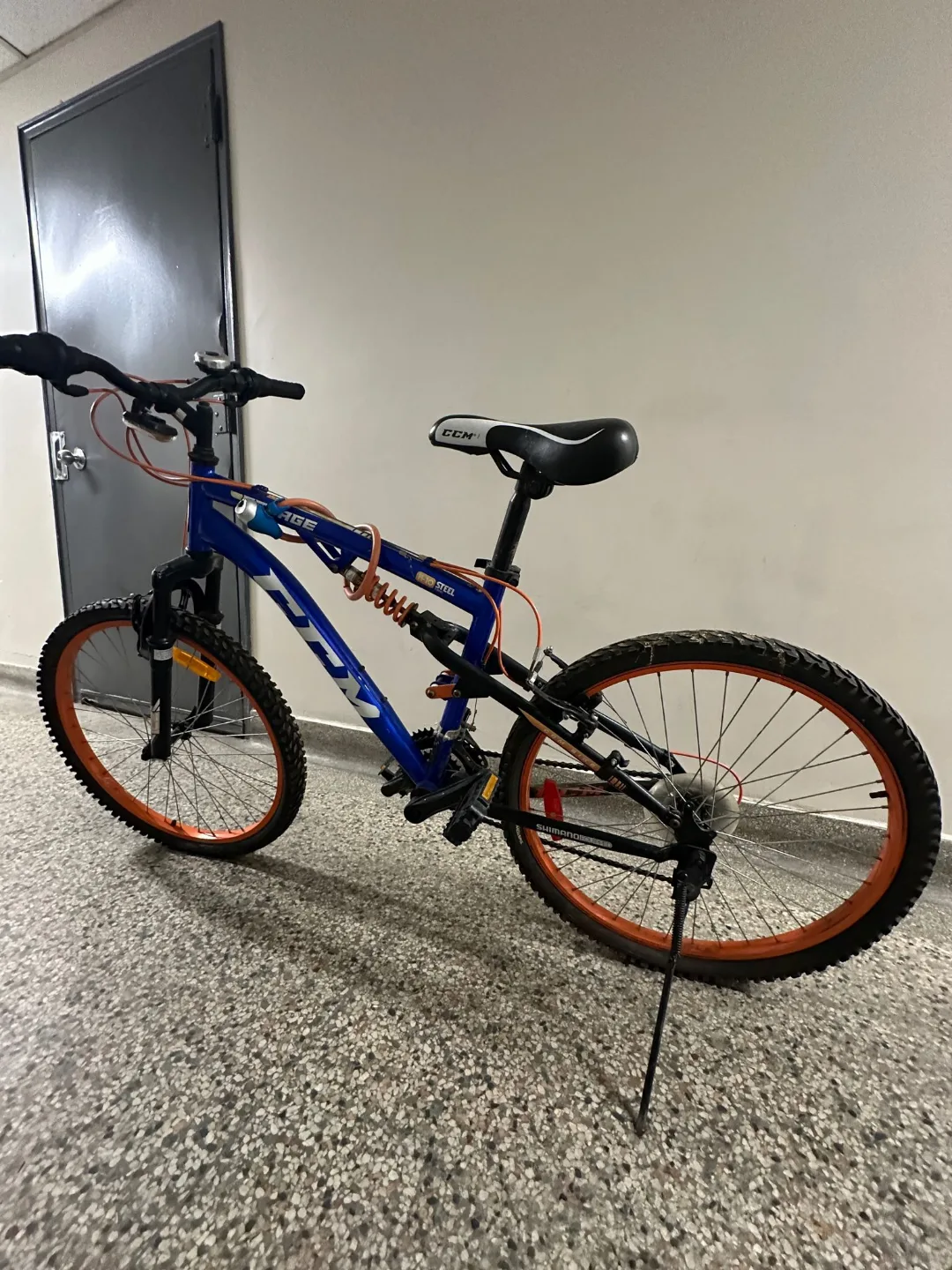 Three Used Bikes - BMX and Mountain Bike image indicator(5)