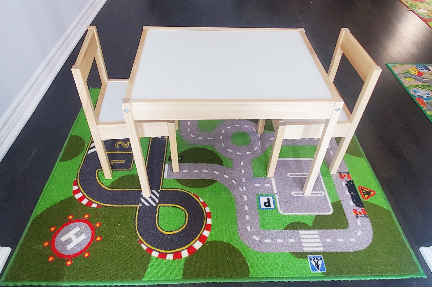 Children's Table and Two Chairs Set with Rug - photo 2
