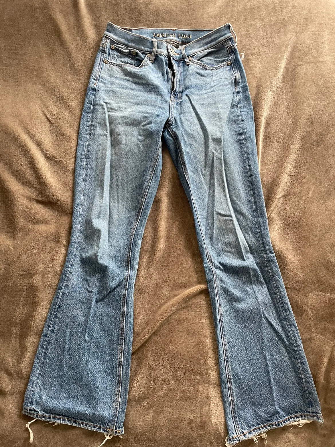 American Eagle Jeans thumbnail