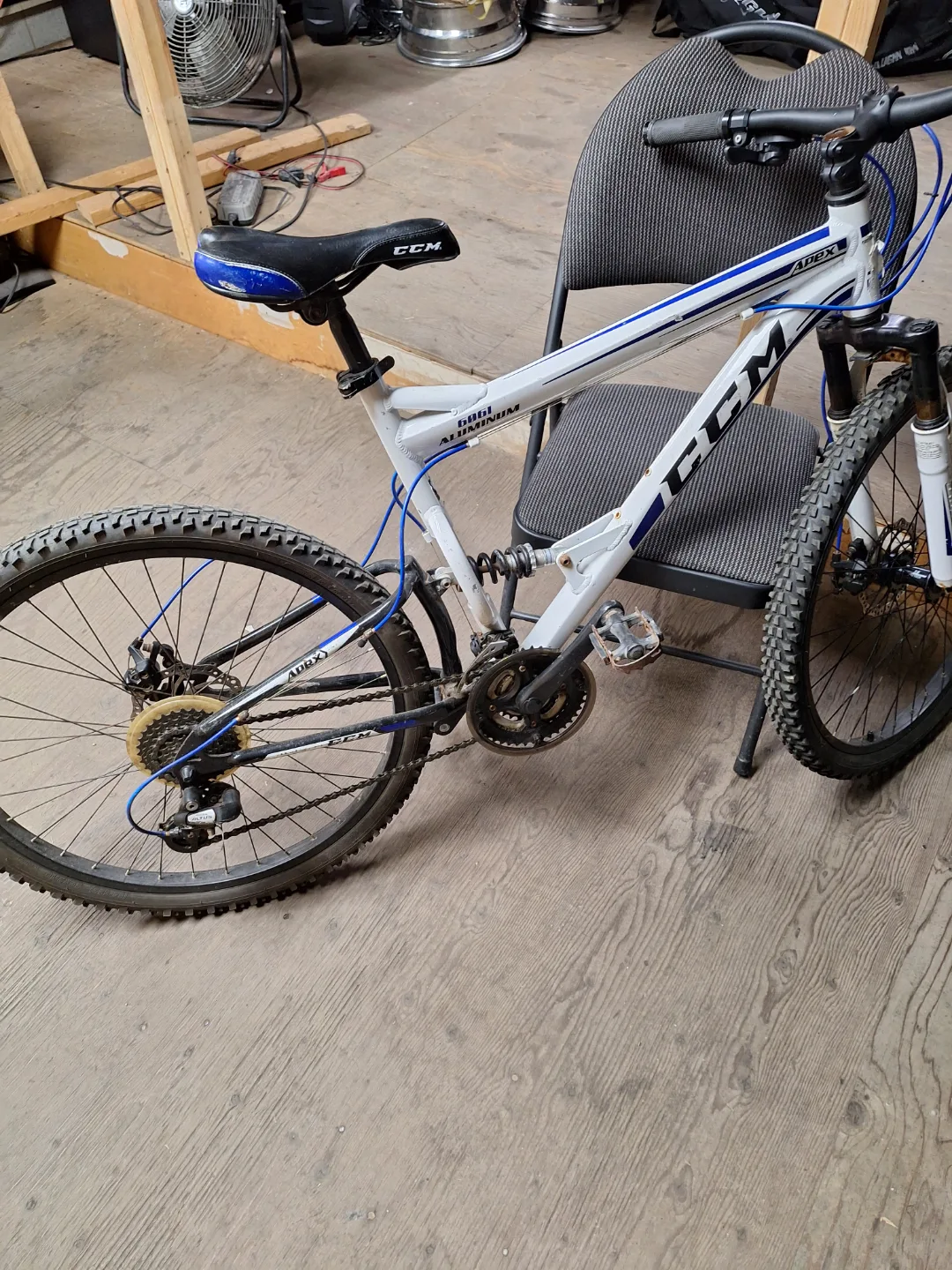 CCM A1000 Mountain Bike image indicator(3)