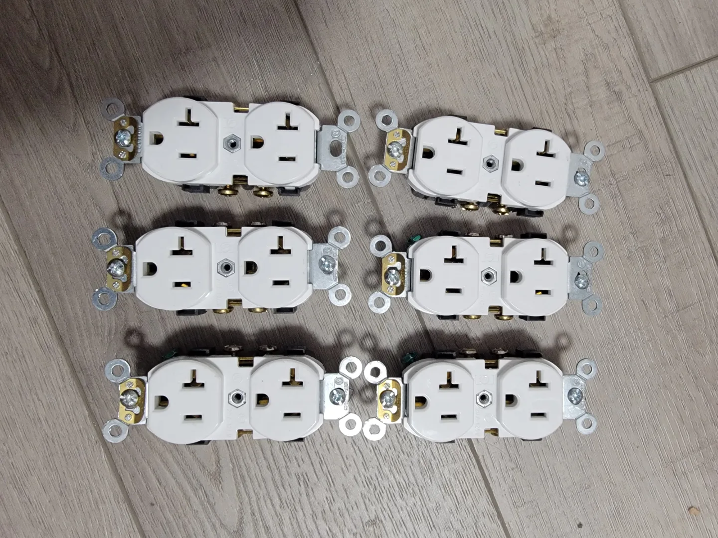 New Outlets - 125V thumbnail