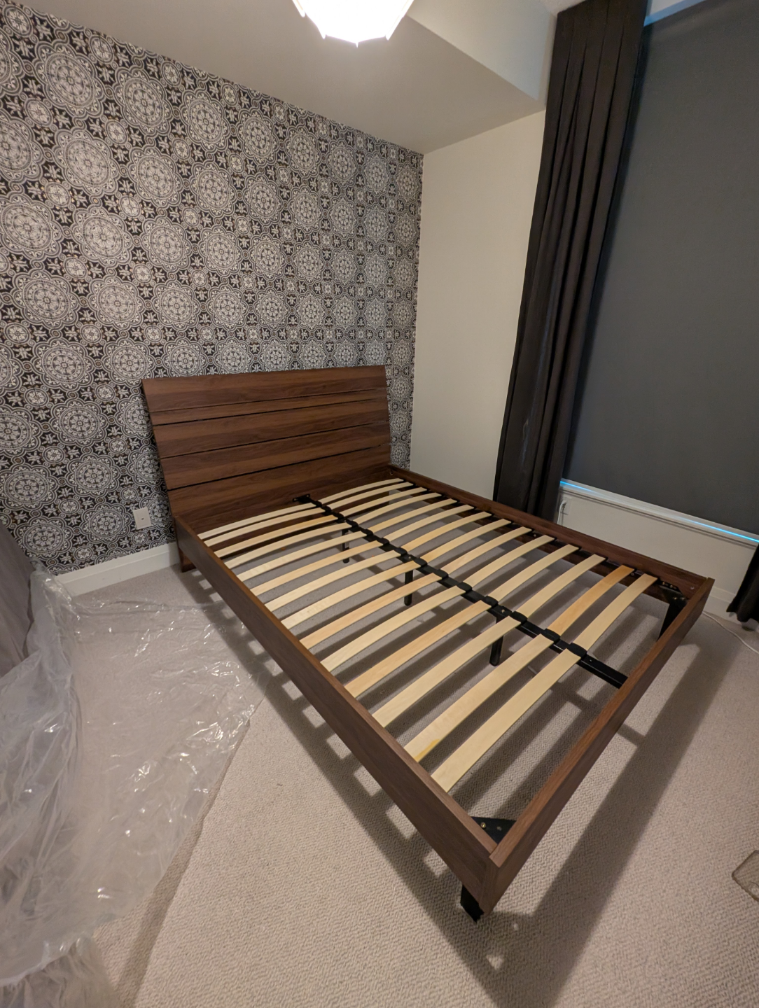 Queen-size Structube platform bed frame