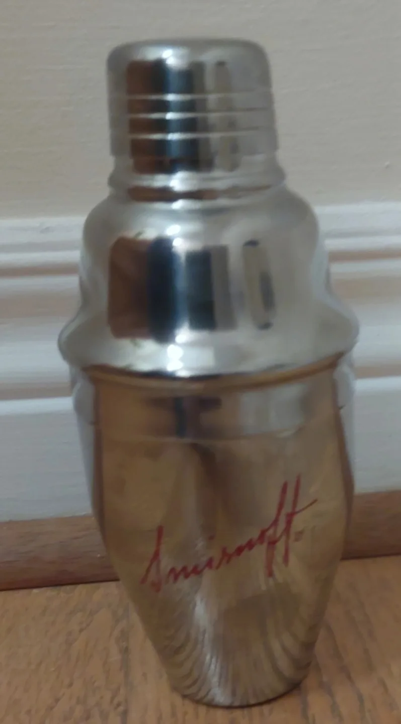 Cocktail Shaker + Shot Pourer + Wine bucket image indicator(4)