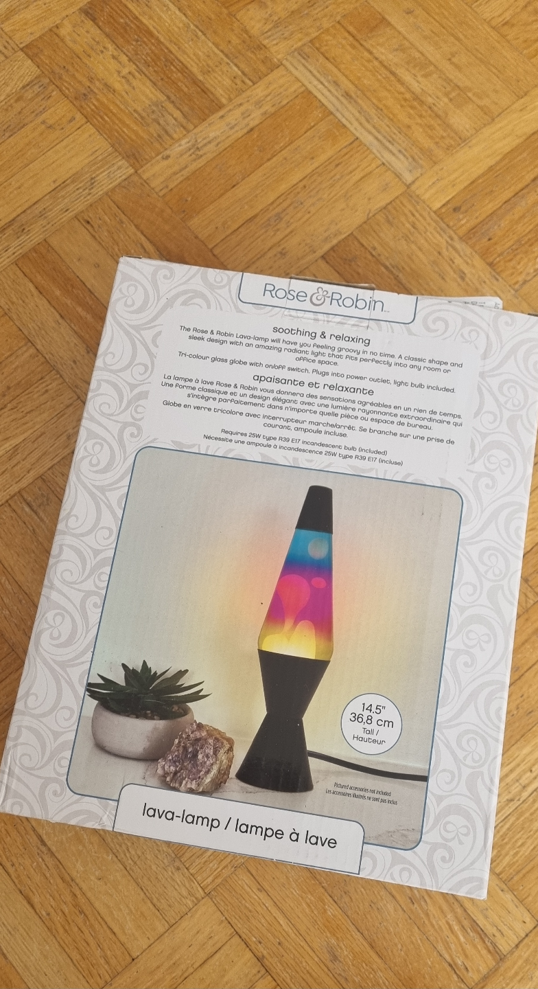 Rose & Robin Lava Lamp - New in Box