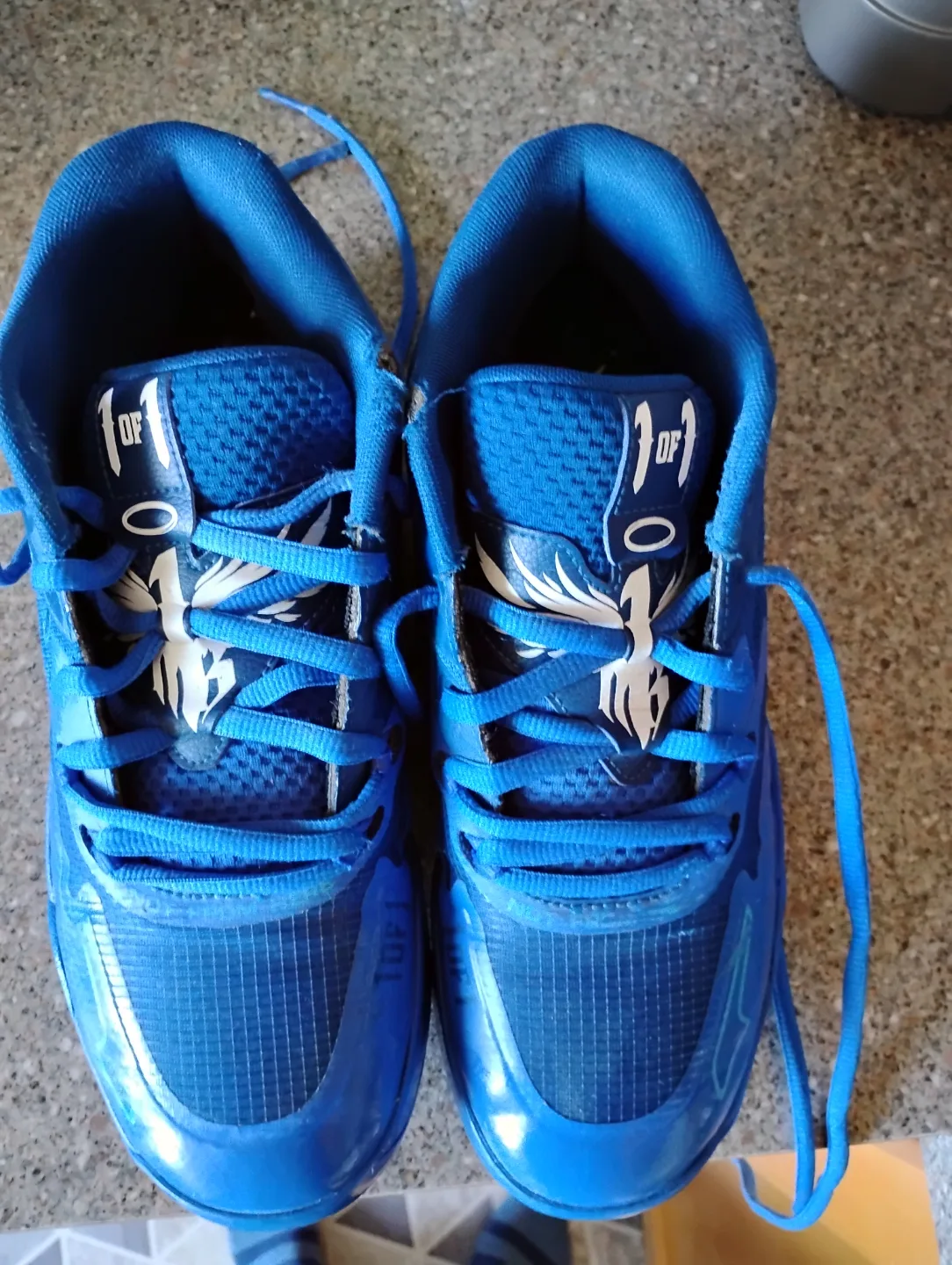 Blue lemelos basketball shoes thumbnail