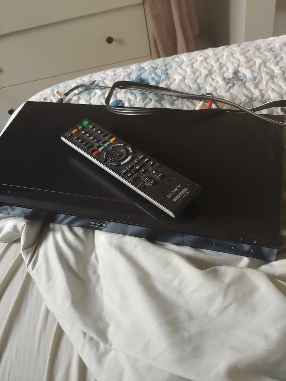 Sony Blu-ray Disc Player with Remote thumbnail