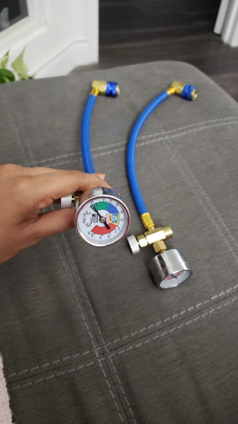 2 Car AC Refrigerant Gauge thumbnail