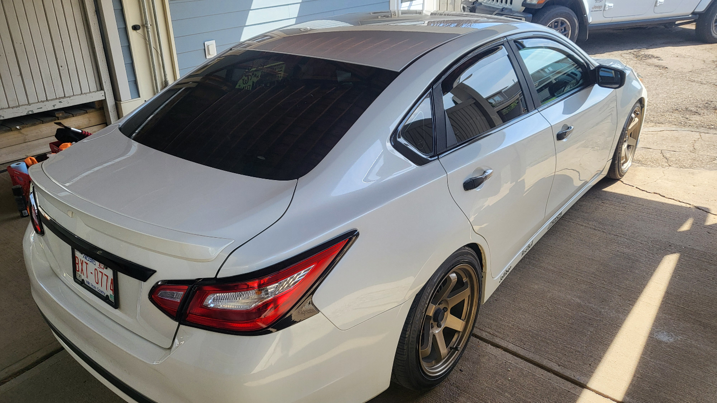 2016 Nissan Altima SR - photo 4