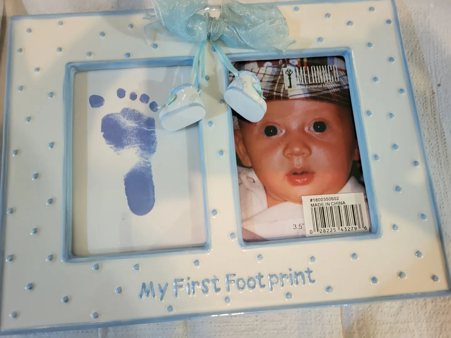 👶🏽Baby's First Footprint Frame Set - New in Box image indicator(2)