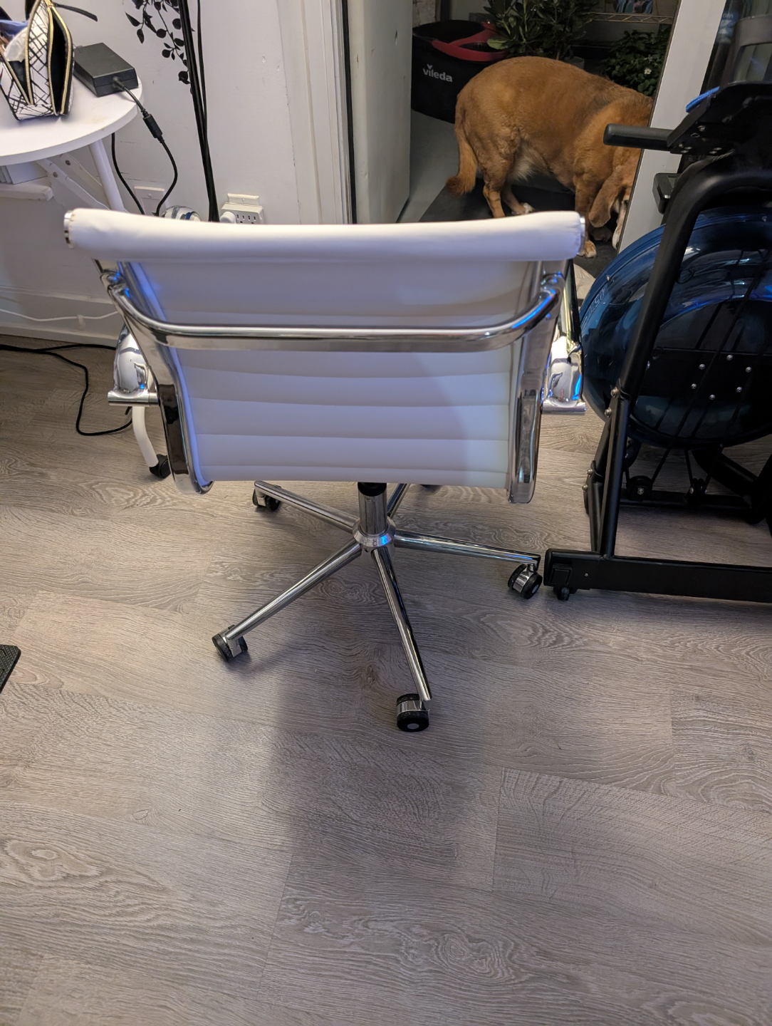 White Office Chair with Chrome Base - photo 2