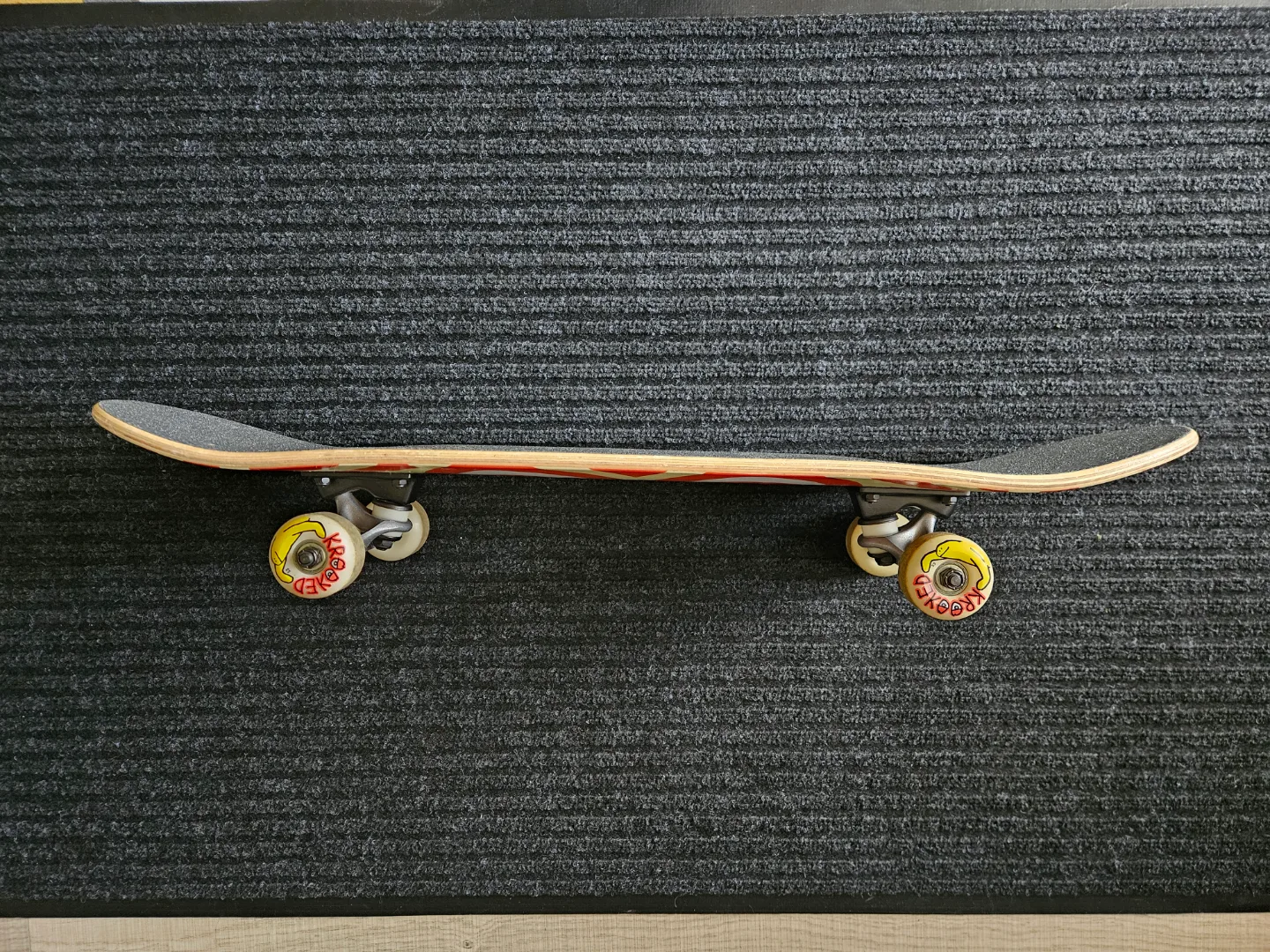 Like New, Krooked EYE III Skateboard, 7.75" image indicator(5)