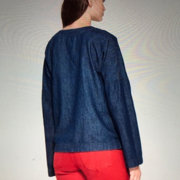 Denim Shirt, Size Medium - photo 2
