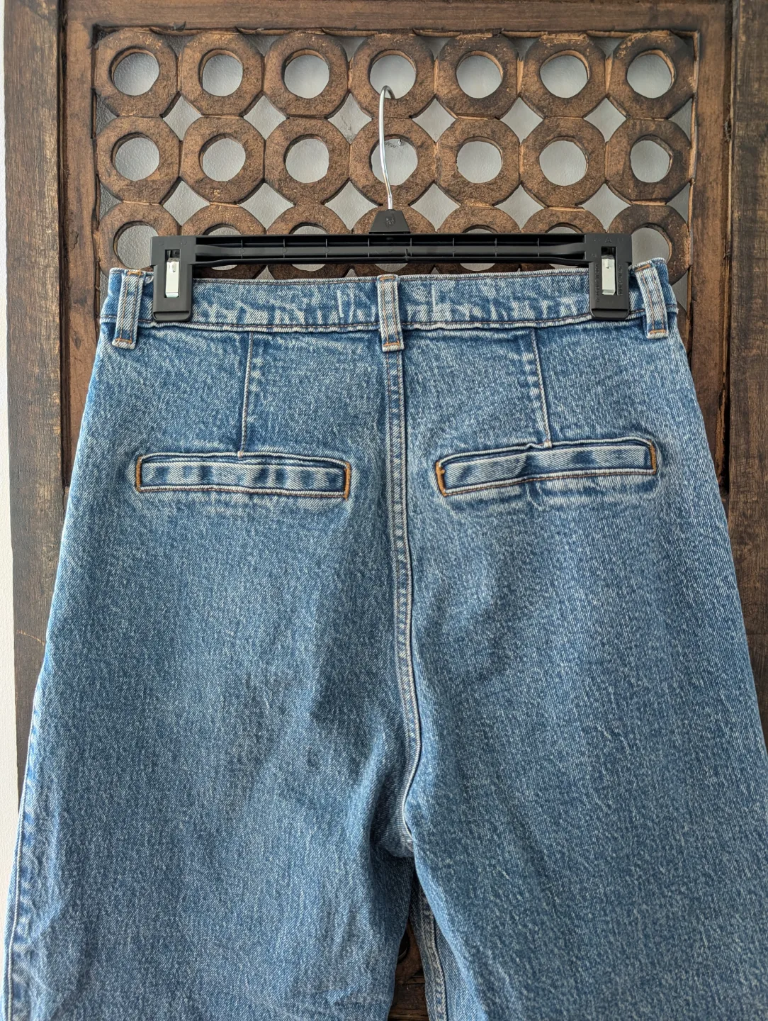 Abercrombie & Fitch High Rise Jeans image indicator(5)