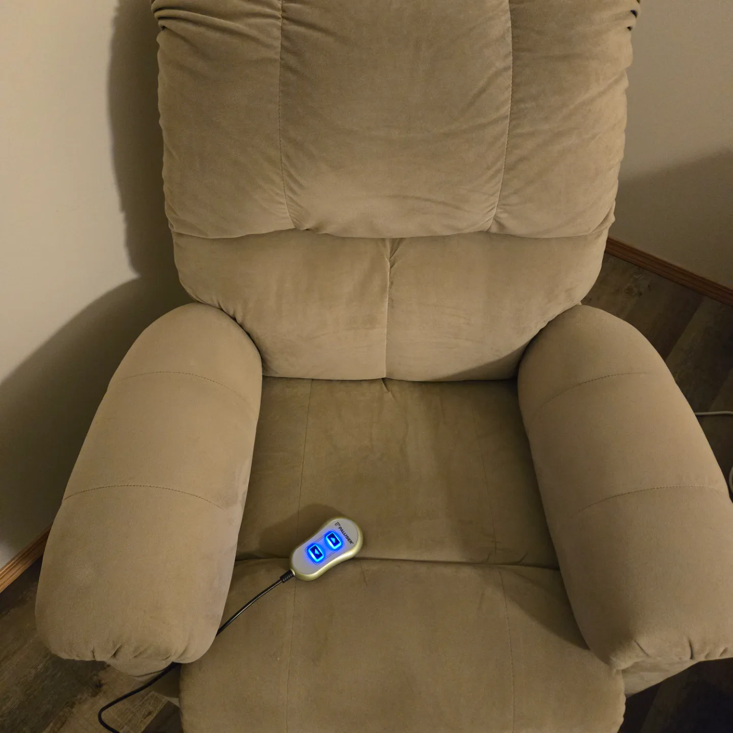 Power Lift Recliner Chair image indicator(2)