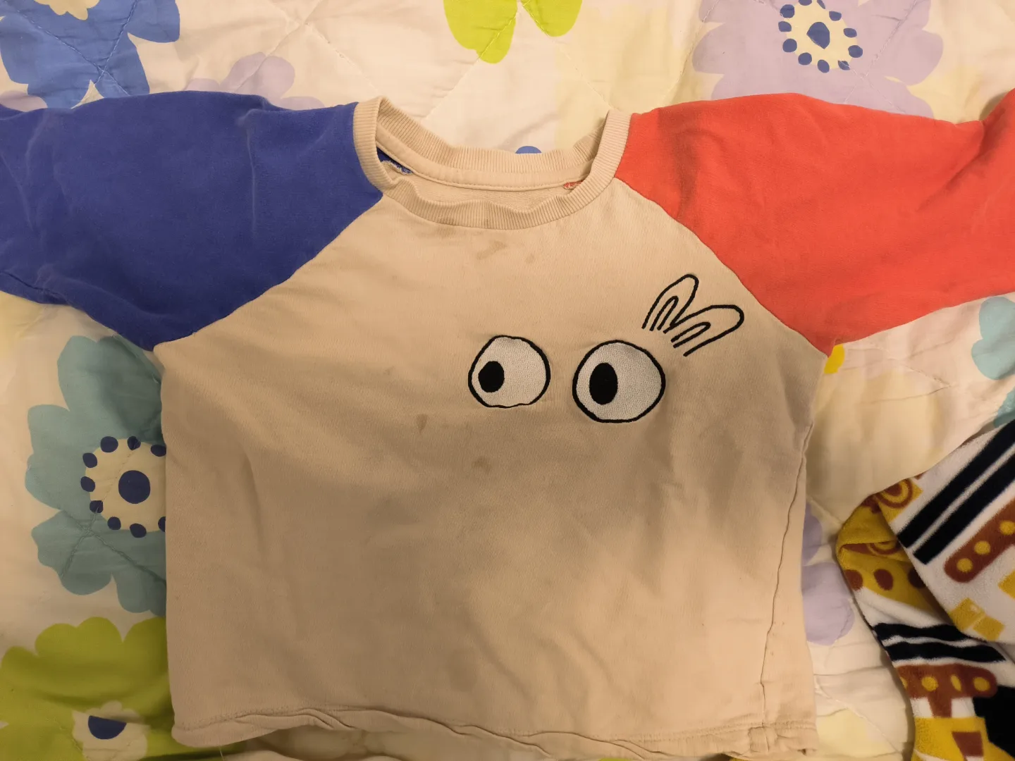 Kids' Colour-Block Sweatshirt with Bunny Eyes thumbnail