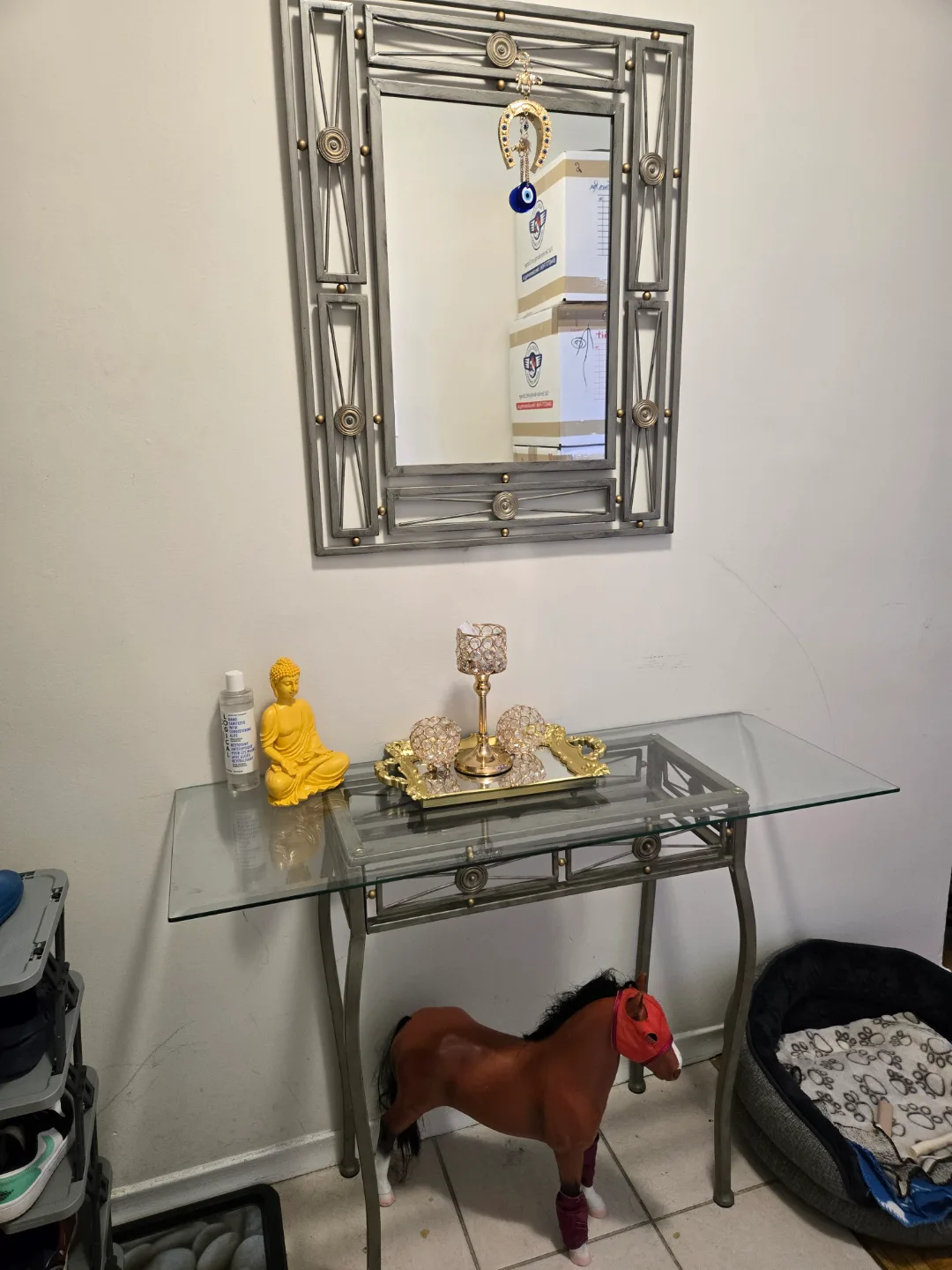 Glass Top Entryway Table with Mirror image indicator(2)