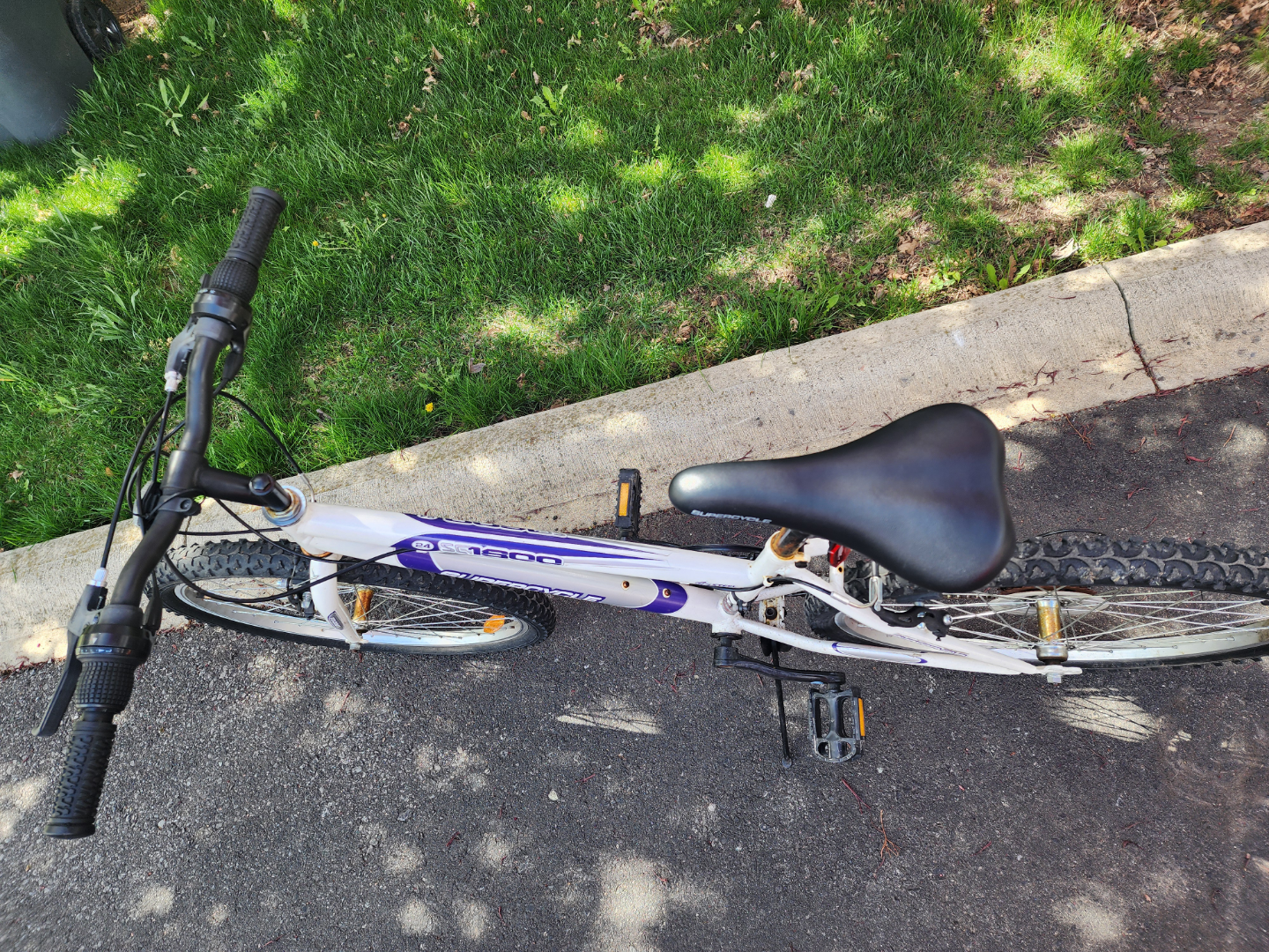 $70 - 24" youth bike - photo 3