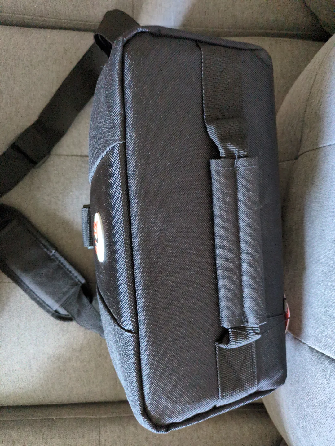 Gadget Bag for Camera/Camcorder/VR Glasses image indicator(3)