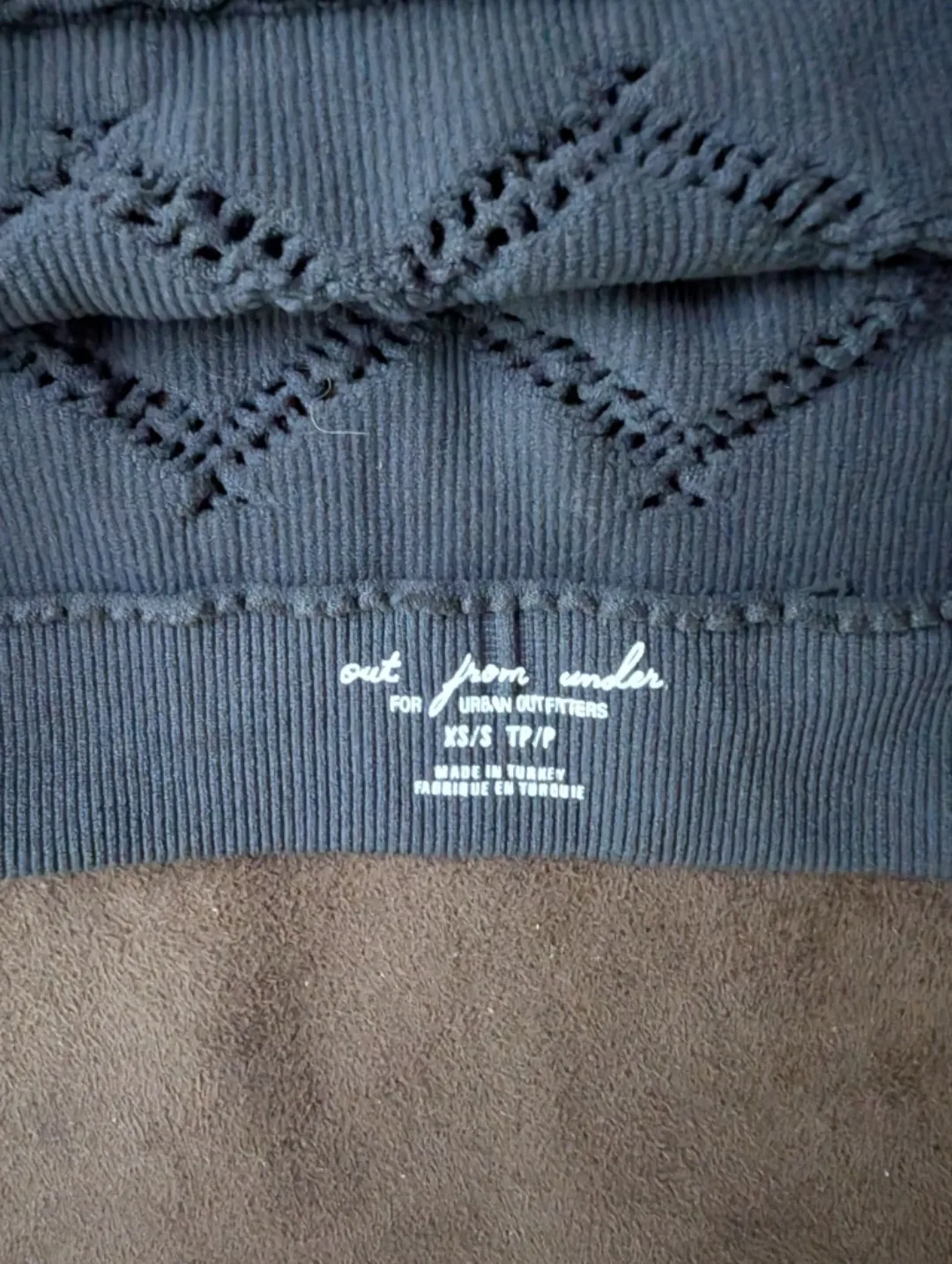 3 Out From Under tank tops XS/S image indicator(6)