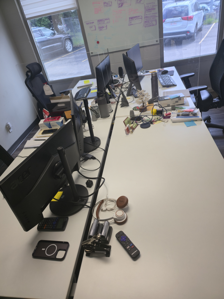 White Office Desk - photo 3