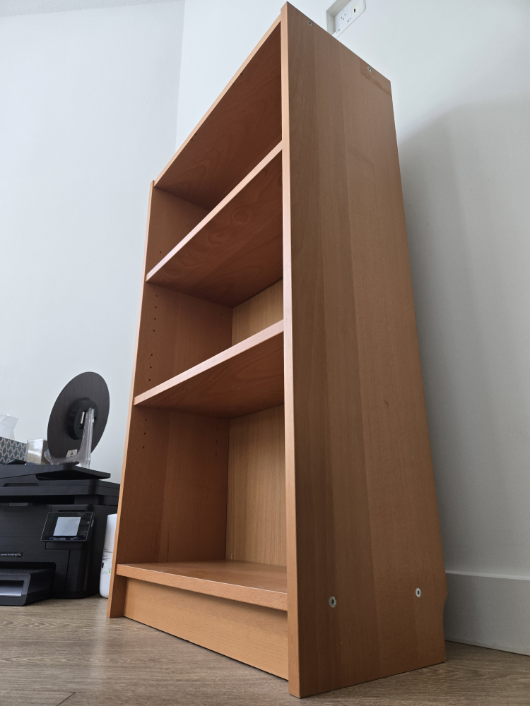 Wooden Bookshelf - photo 3