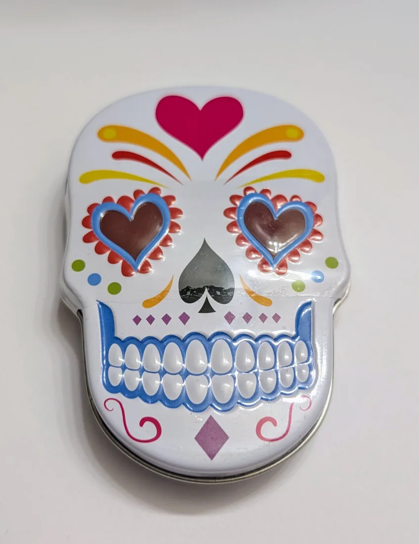 Collectors Sugar Skulls Candy Tin image indicator(2)