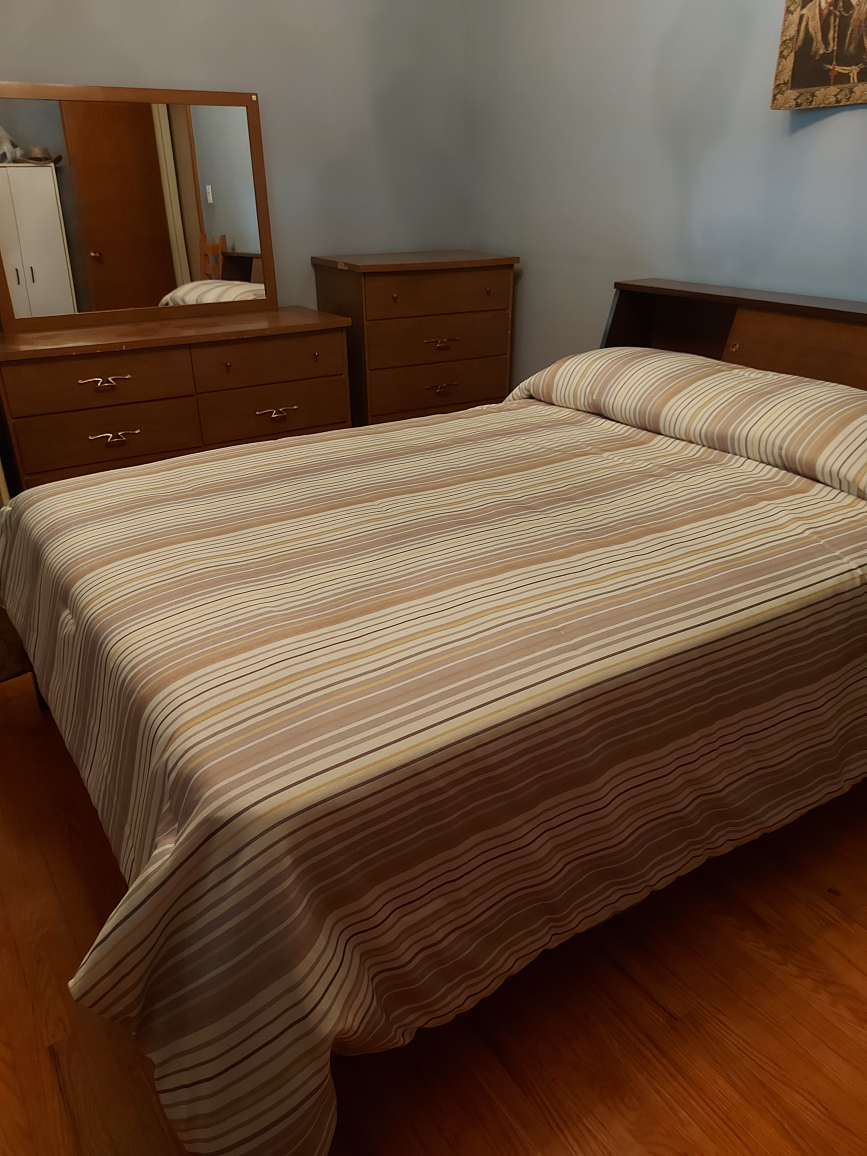 Mid Century Double Bedroom Set - photo 2