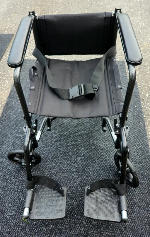 Folding Wheelchair image indicator(2)