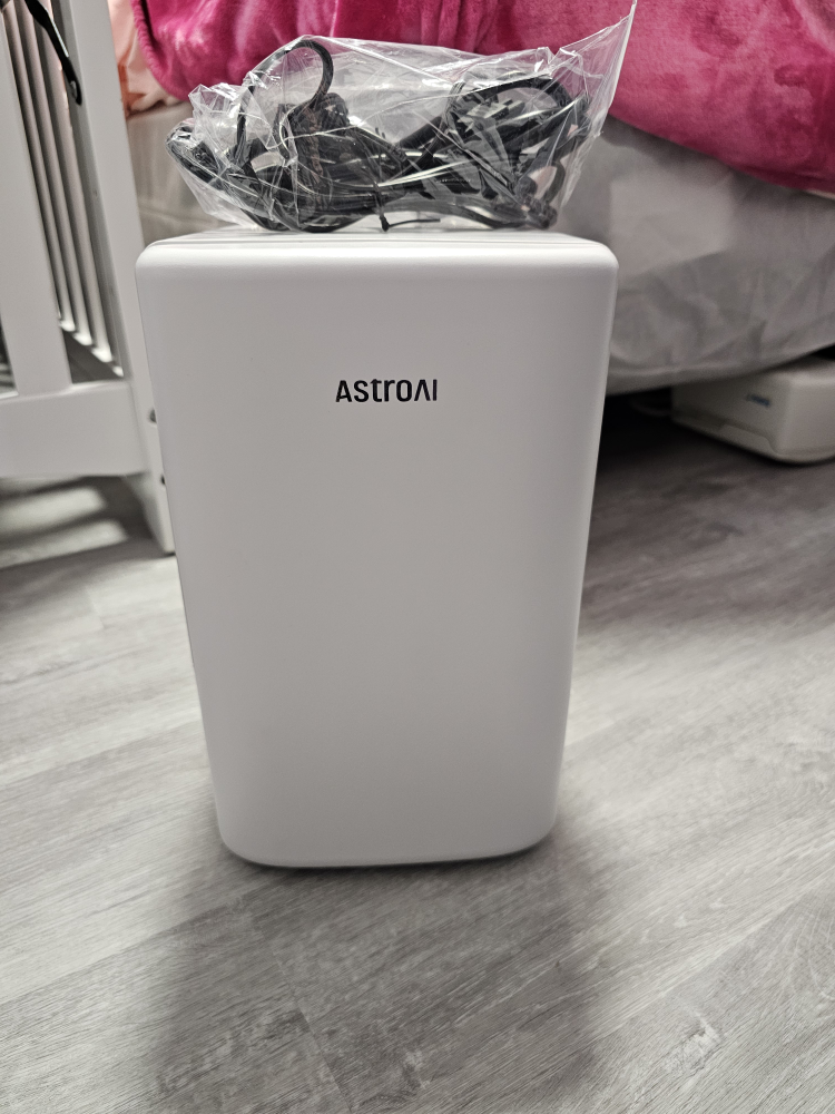 ASTROAI Mini Fridge - photo 2