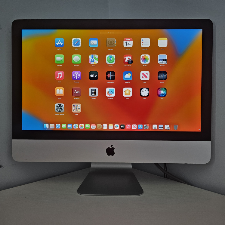 32gb, 1.3tb, Retina 4K, 21.5", 2017 Apple iMac, macOS Ventura