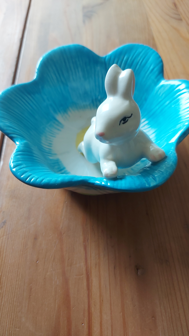 Bunny in Flower Dish