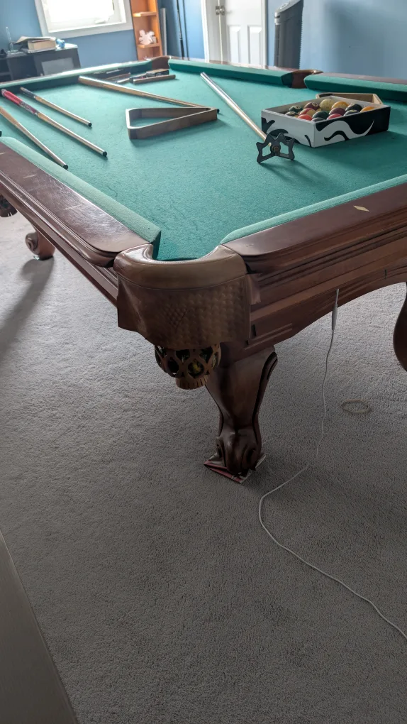 Pool Table with Accessories image indicator(3)