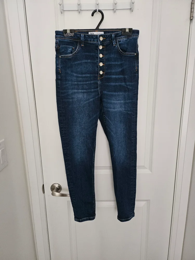 ZARA Denim Jeans thumbnail