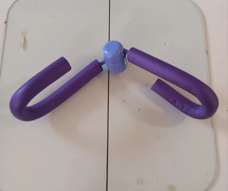 Thigh Exerciser thumbnail