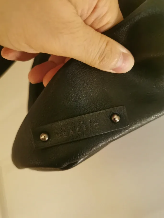 Black Leather Tassel Drawstring Backpack image indicator(9)