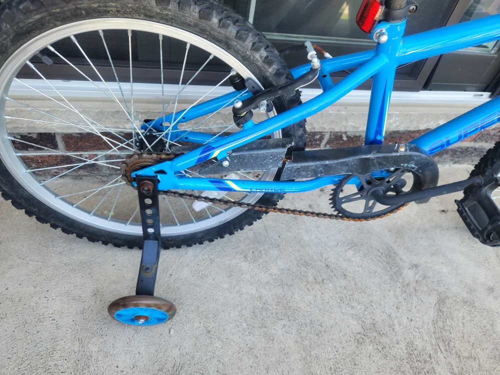 Supercycle Charger Kids' Bike - Blue image indicator(2)