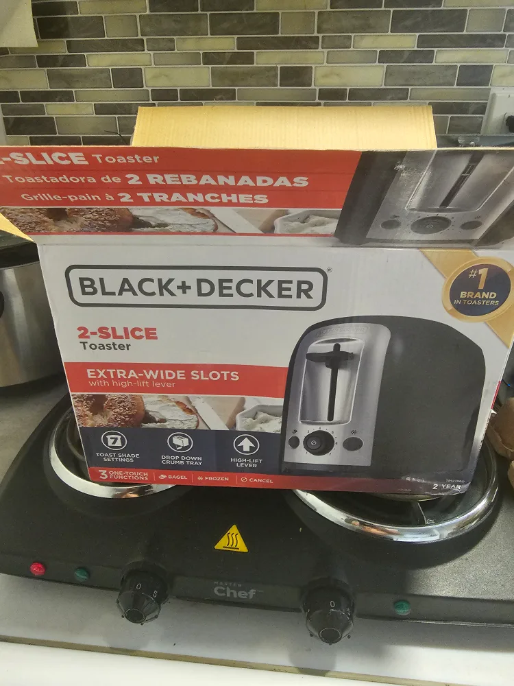 Black + Decker 2-Slice Toaster image indicator(2)